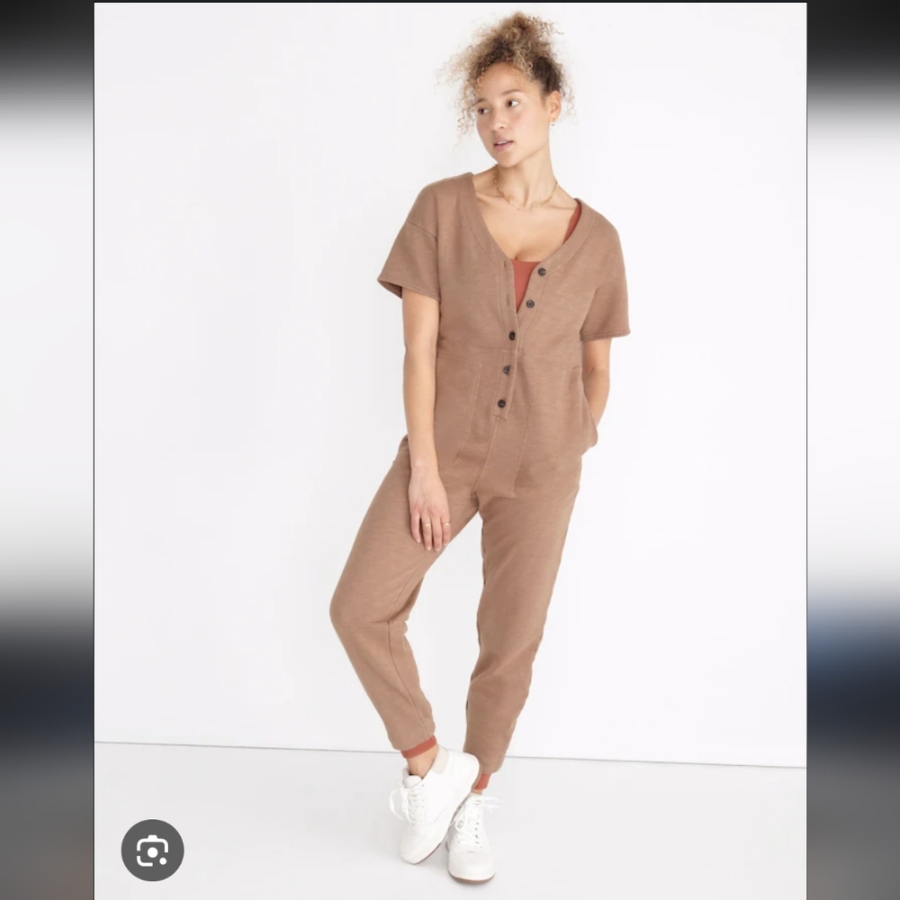 Madewell Women's Tan Short-Sleeve Jumpsuit